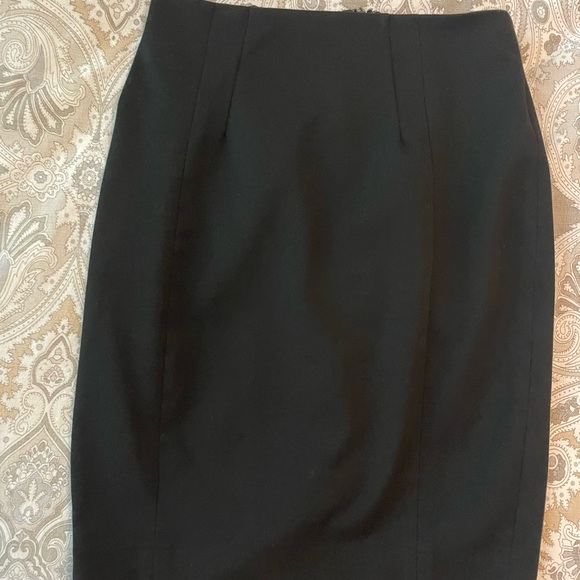 Black Express pencil skirt sz 2 - Picture 4 of 7
